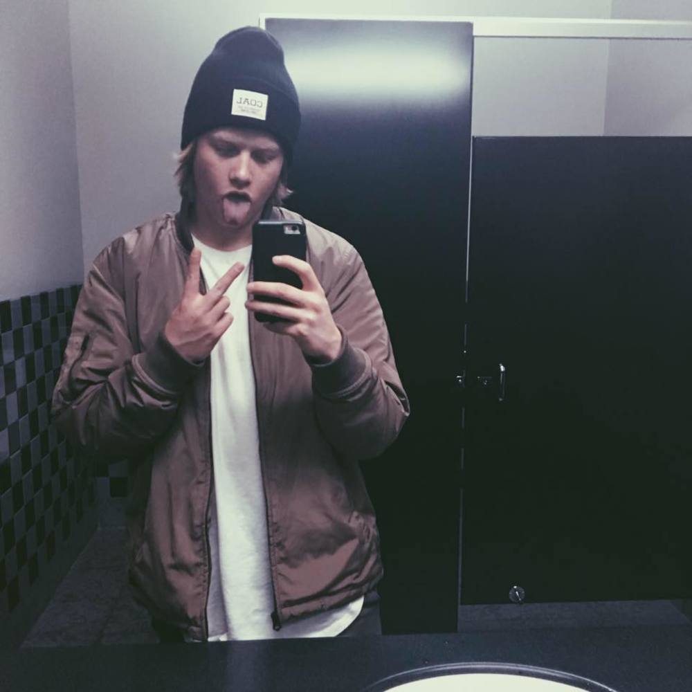 Meet your Posher, Collin